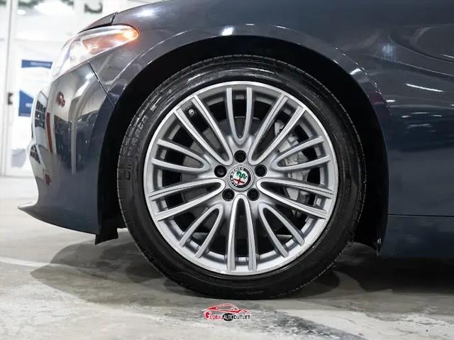2019 Alfa Romeo Giulia Ti Lusso RWD