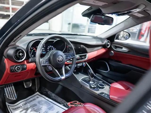 2019 Alfa Romeo Giulia Ti Lusso RWD