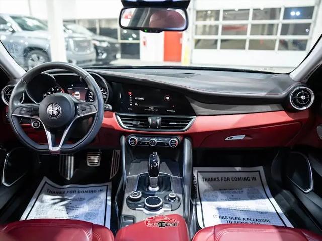 2019 Alfa Romeo Giulia Ti Lusso RWD
