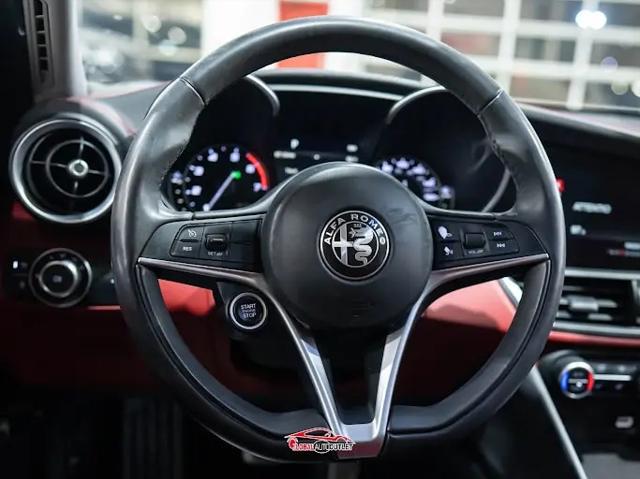 2019 Alfa Romeo Giulia Ti Lusso RWD