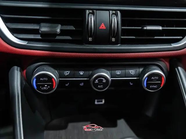 2019 Alfa Romeo Giulia Ti Lusso RWD