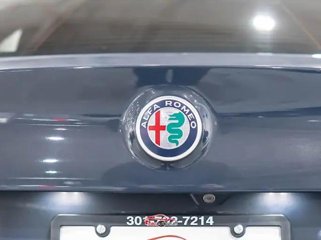 2019 Alfa Romeo Giulia Ti Lusso RWD