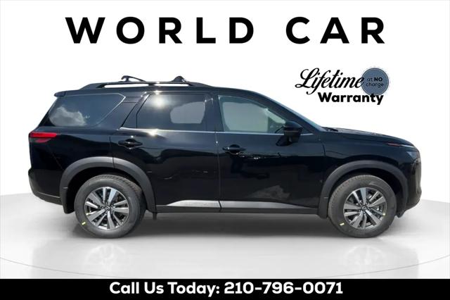 2026 Nissan Pathfinder SL