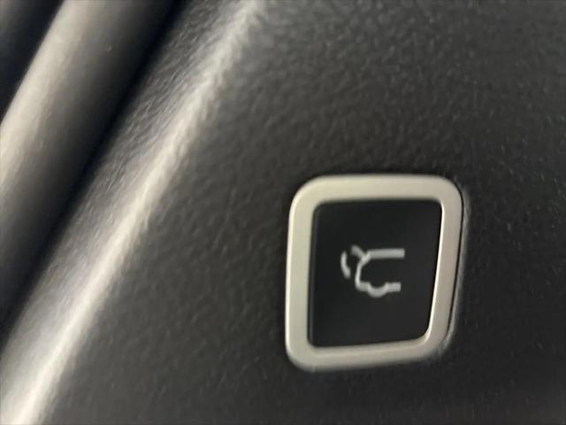 2026 Chrysler Pacifica Limited AWD