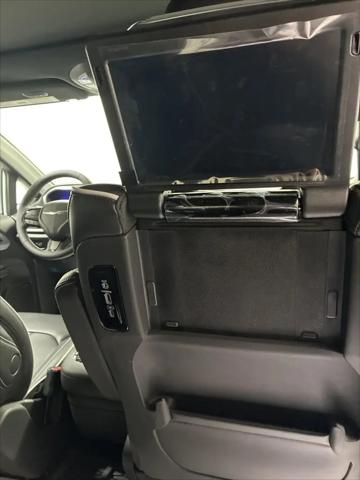2026 Chrysler Pacifica Limited AWD