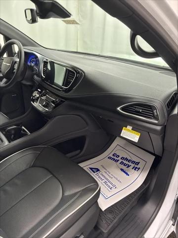 2026 Chrysler Pacifica Limited AWD