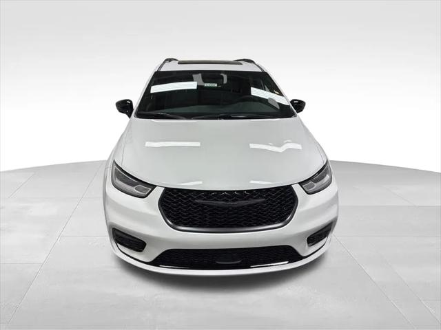 2026 Chrysler Pacifica Limited AWD