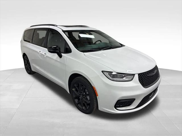 2026 Chrysler Pacifica Limited AWD