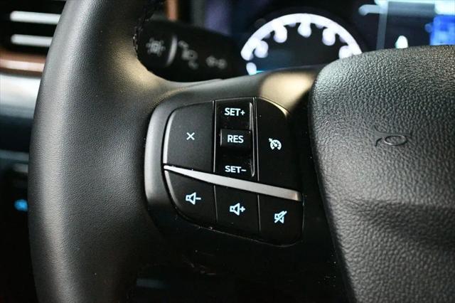 2023 Ford Maverick Lariat