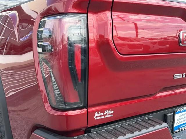 2026 GMC Sierra 2500HD Crew Cab, Standard Bed, AT4, 4WD