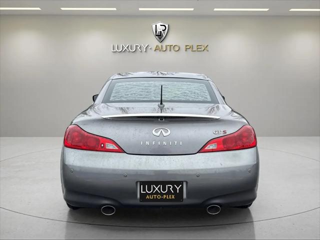 2011 INFINITI G37 G37