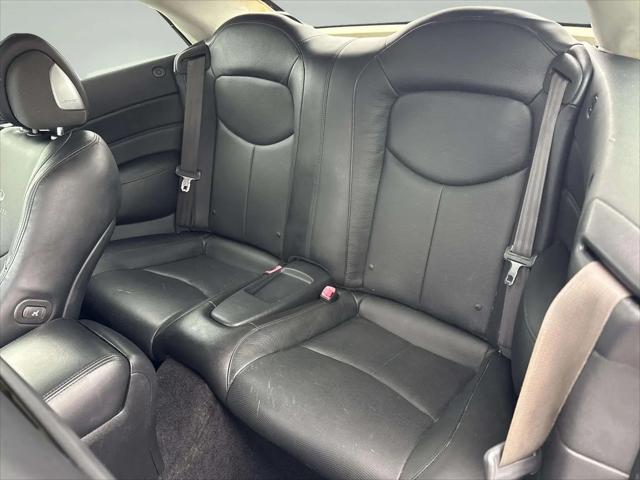2011 INFINITI G37 G37