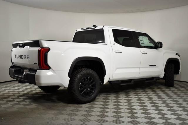 2026 Toyota Tundra SR5 CrewMax 5.5' Bed