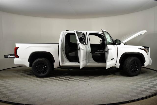 2026 Toyota Tundra SR5 CrewMax 5.5' Bed