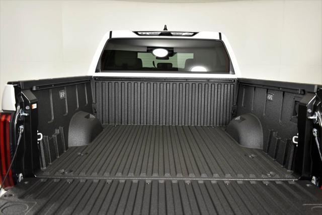 2026 Toyota Tundra SR5 CrewMax 5.5' Bed