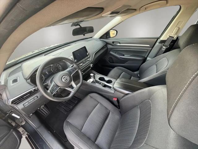 2022 Nissan Altima SV FWD