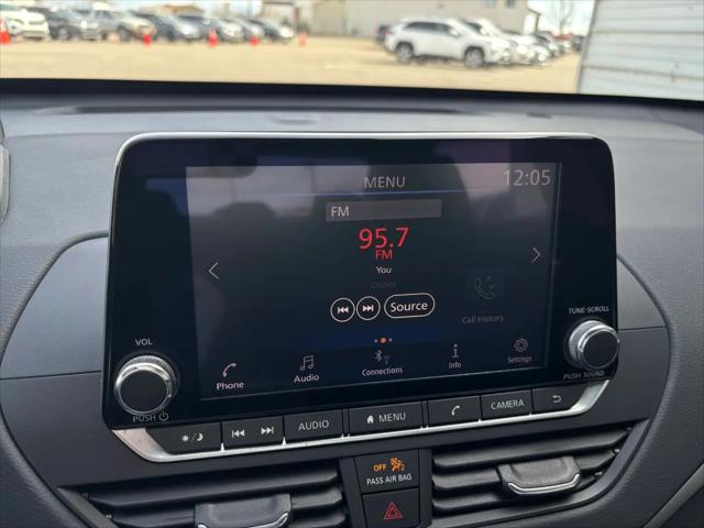 2022 Nissan Altima SV FWD