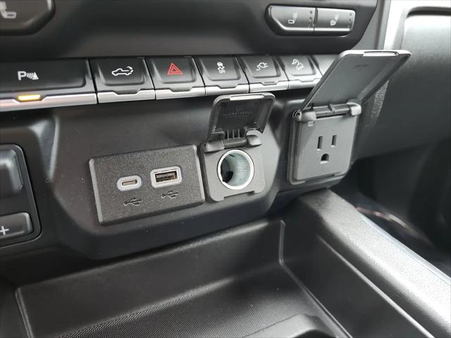 2022 Chevrolet Silverado 1500 4WD Crew Cab Short Bed RST