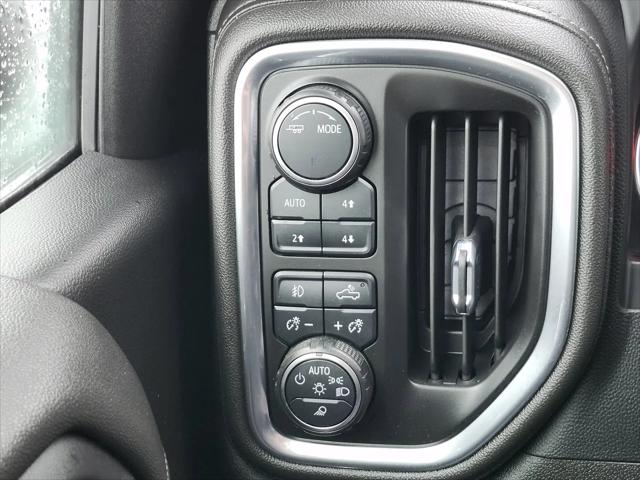 2022 Chevrolet Silverado 1500 4WD Crew Cab Short Bed RST