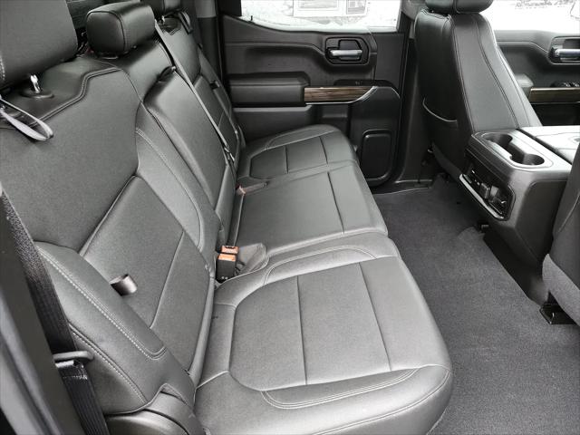 2022 Chevrolet Silverado 1500 4WD Crew Cab Short Bed RST