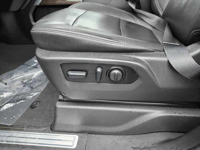 2022 Chevrolet Silverado 1500 4WD Crew Cab Short Bed RST
