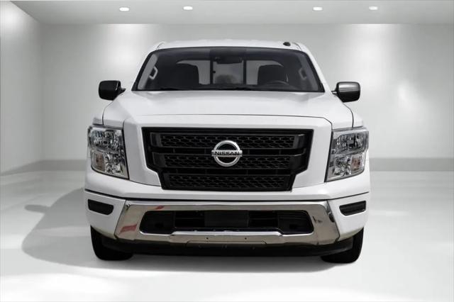 2021 Nissan Titan Crew Cab SV 4x2