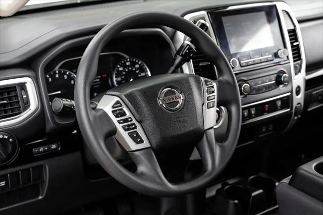 2021 Nissan Titan Crew Cab SV 4x2
