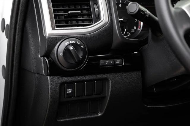 2021 Nissan Titan Crew Cab SV 4x2