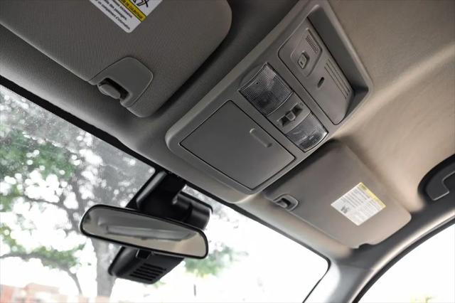 2021 Nissan Titan Crew Cab SV 4x2