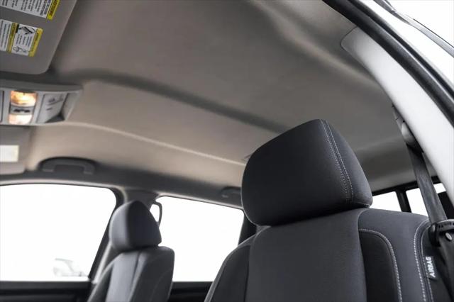 2021 Nissan Titan Crew Cab SV 4x2