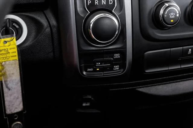 2021 Ram 1500 SLT Crew Cab 4x4 5'7" Box