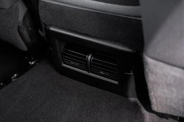 2021 Ram 1500 SLT Crew Cab 4x4 5'7" Box