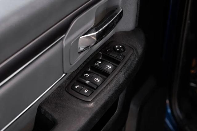 2021 Ram 1500 SLT Crew Cab 4x4 5'7" Box