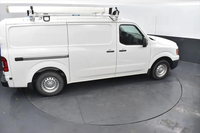 2018 Nissan 1500 S V6