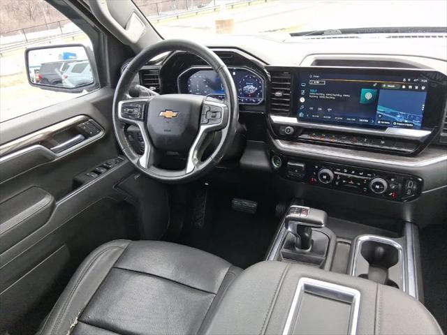 2022 Chevrolet Silverado 1500 4WD Crew Cab Short Bed LTZ