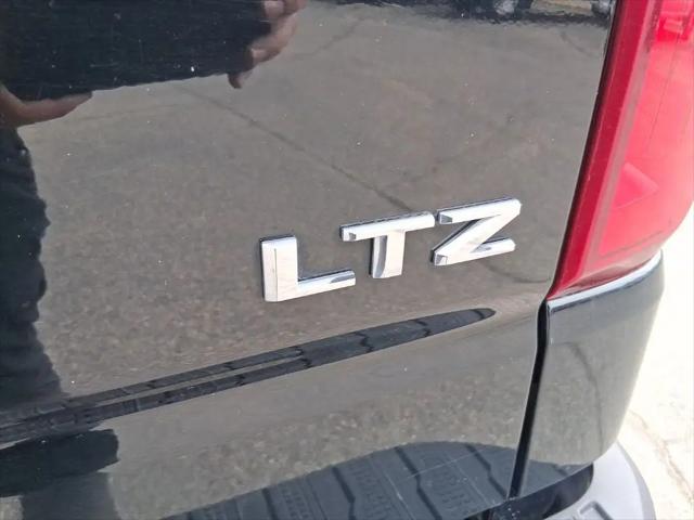 2022 Chevrolet Silverado 1500 4WD Crew Cab Short Bed LTZ