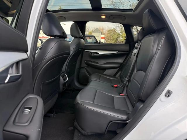 2021 INFINITI QX50 LUXE