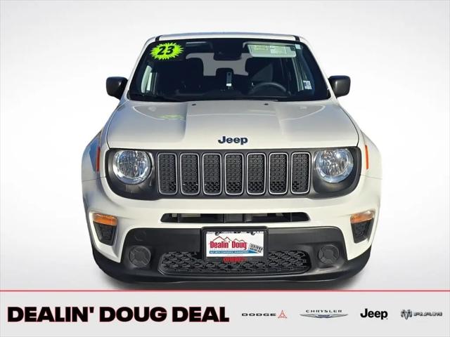 2023 Jeep Renegade Latitude 4x4