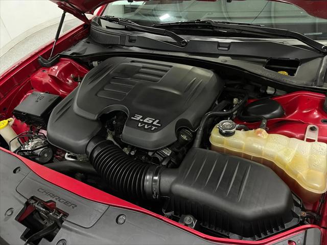 2016 Dodge Charger SXT