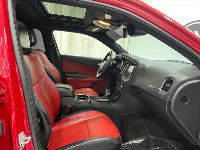 2016 Dodge Charger SXT