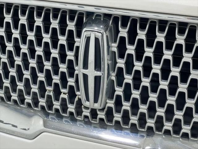 2018 Lincoln Continental Select