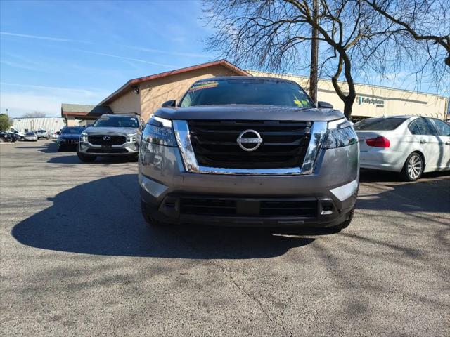 2024 Nissan Pathfinder SV 4WD