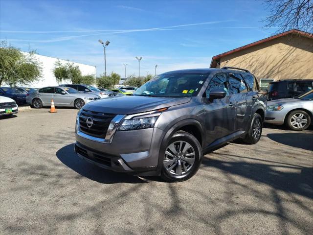 2024 Nissan Pathfinder SV 4WD