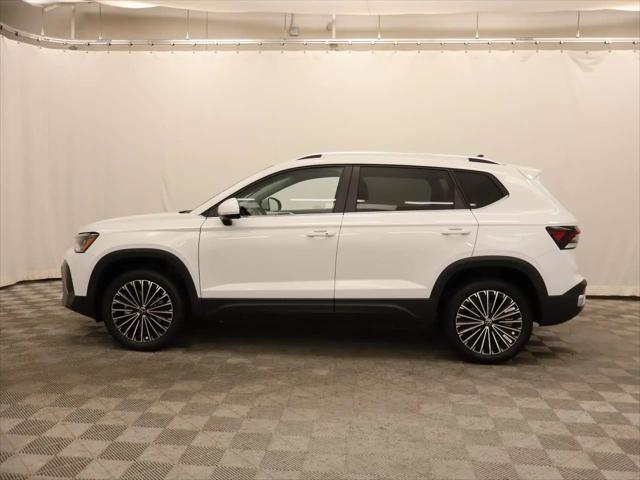 2026 Volkswagen Taos SE