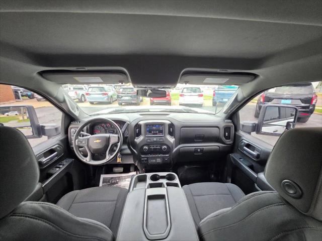 2023 Chevrolet Silverado 2500HD 4WD Crew Cab Standard Bed Custom