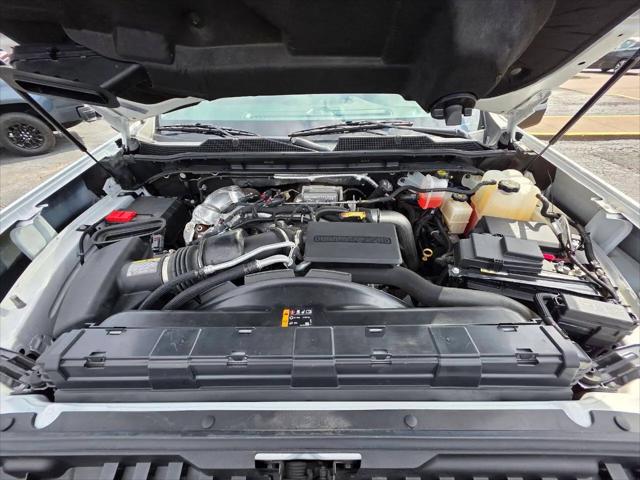 2023 Chevrolet Silverado 2500HD 4WD Crew Cab Standard Bed Custom