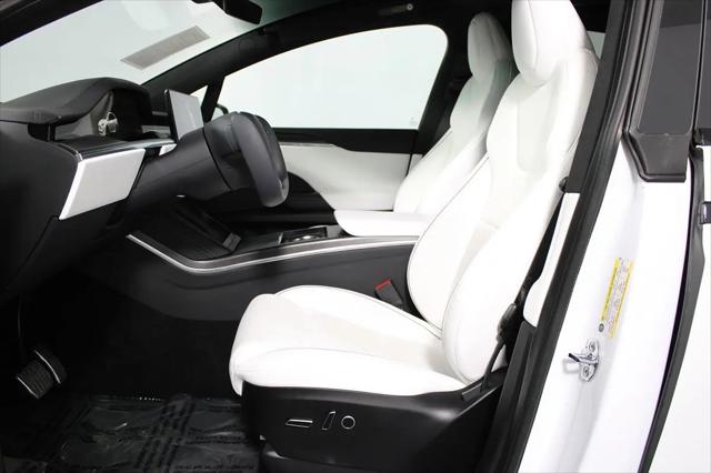 2022 Tesla Model X Plaid Tri Motor All-Wheel Drive