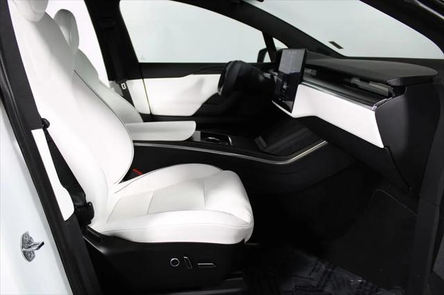 2022 Tesla Model X Plaid Tri Motor All-Wheel Drive