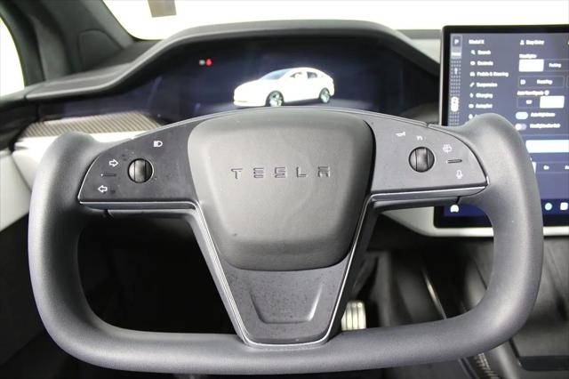 2022 Tesla Model X Plaid Tri Motor All-Wheel Drive
