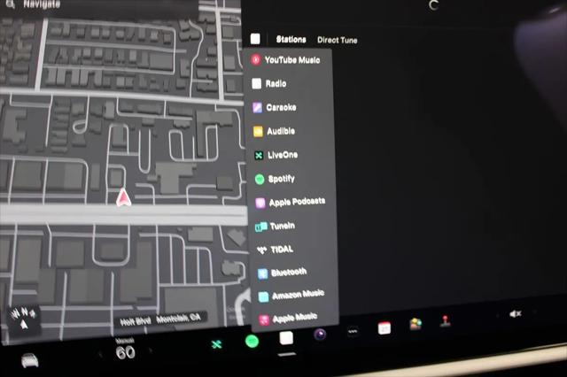2022 Tesla Model X Plaid Tri Motor All-Wheel Drive